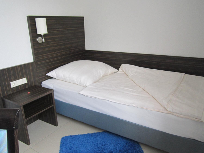 Bedroom 5, Hotel Konoba Restaurant - Bistro, Rhein-Sieg-Kreis