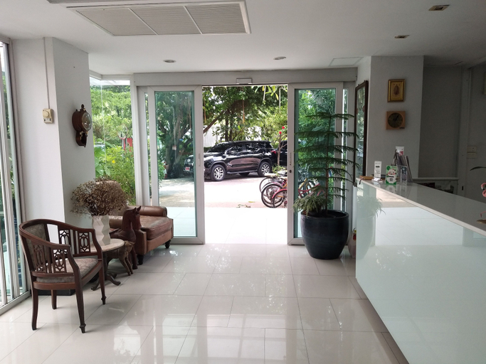 Others 4, Grand Seven Place, Pak Kret