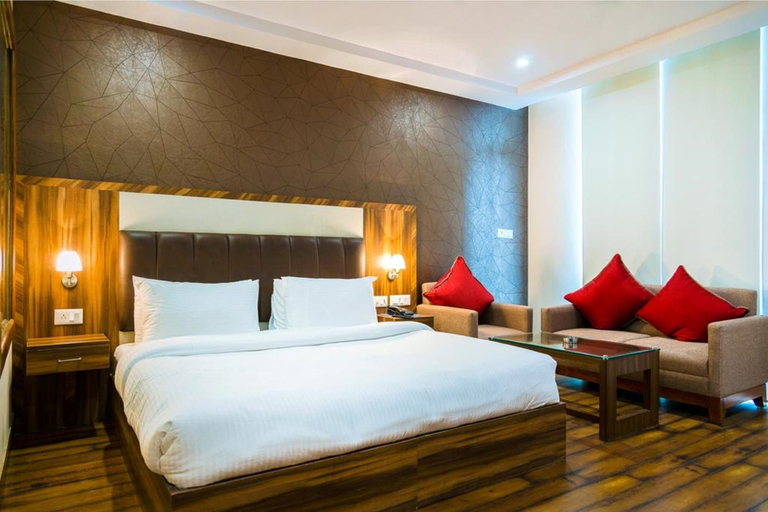 Bedroom 2, Hotel Inclover, Kangra