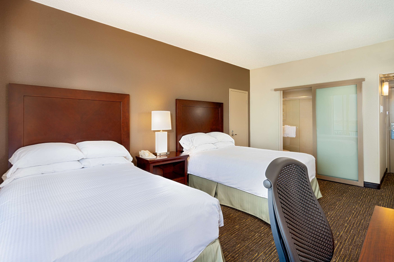 Bedroom 3, Wyndham San Diego Bayside, San Diego