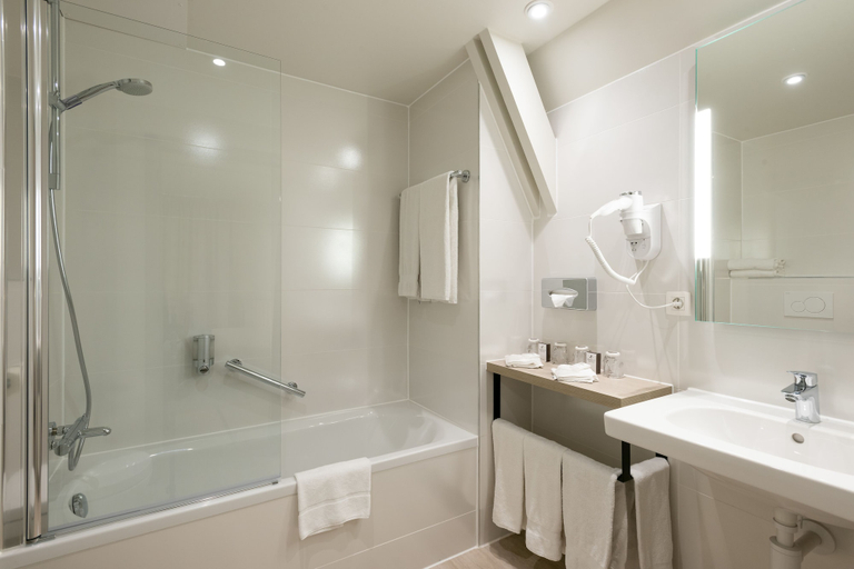 Bathroom 5, Martin's Brugge, West-Vlaanderen