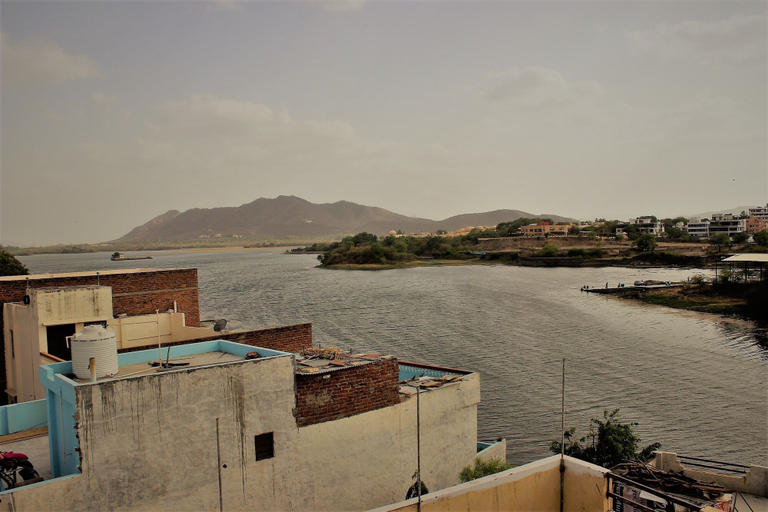 Others 4, Rising Shemesh, Udaipur