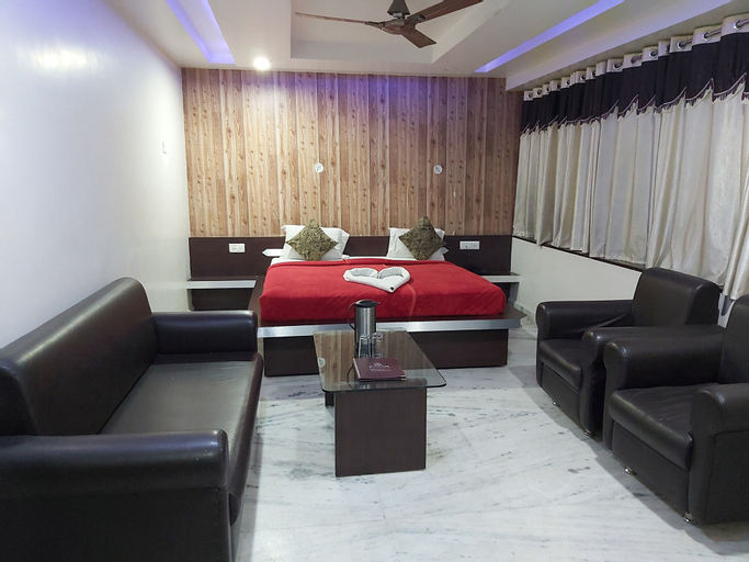 Others, Neelam Palace Hotel, Singrauli