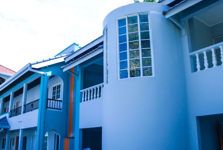 Exterior & Views 2, Ocean View Beach Hotel