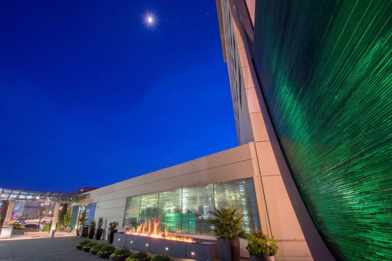 Exterior & Views 2, Hotel Murano, Pierce