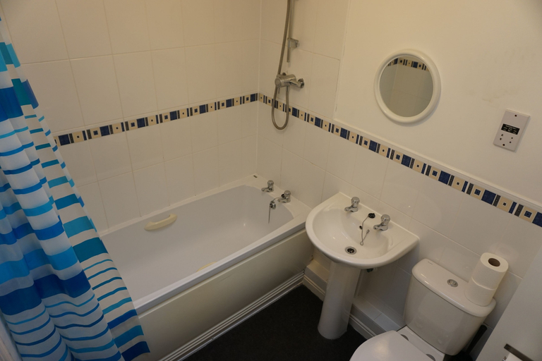 Bathroom 4, The Coach House, South Gloucestershire