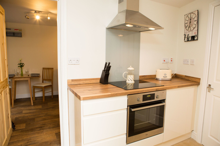 Others 4, Plover Cottage, Kirklees