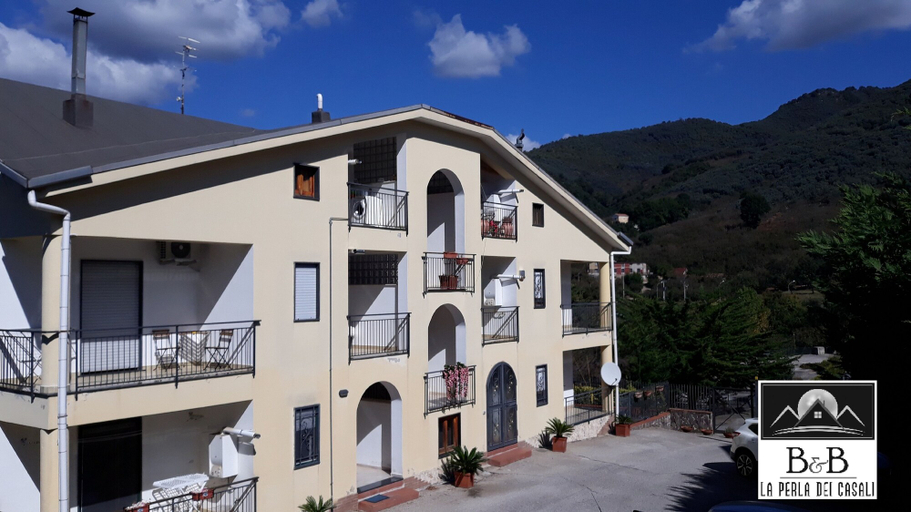Exterior & Views 2, B&B La perla dei casali, Salerno
