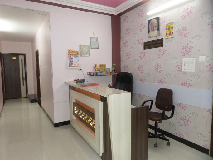 Others 5, Hotel Amit Plaza, Dhule