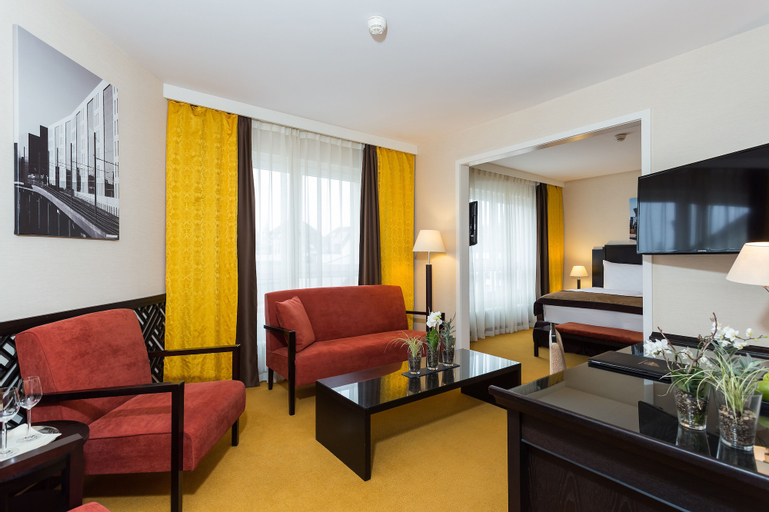 Bedroom 2, Hotel Euler Basel, Basel