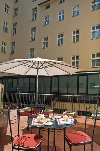 Food & Drinks 5, Hotel Caesar Prague, Praha 1