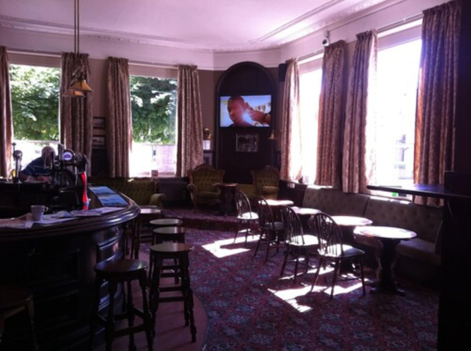 Food & Drinks 5, Forest Gate Hotel, London