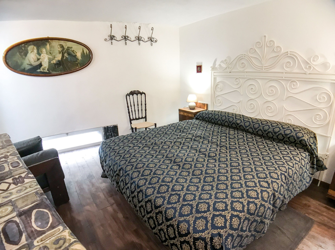 Bedroom 3, Casa Medea, Syracuse