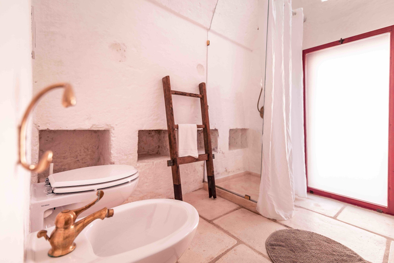 Bathroom 5, Masseria Spina Resort, Bari