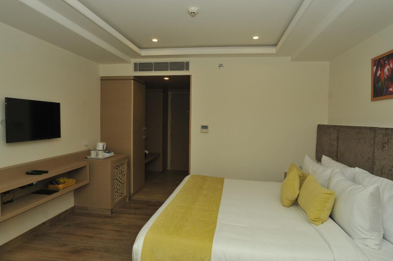 Bedroom 3, Royale Lalit Hotel Jaipur, Jaipur
