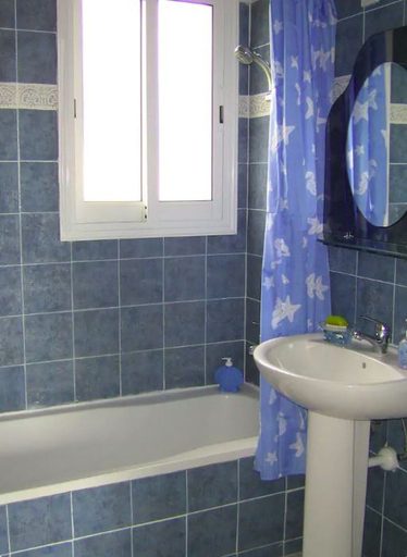 Bathroom, Layia Bungalow, Larnaca