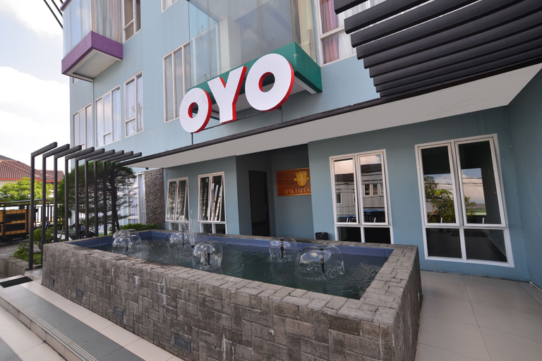 Exterior & Views 2, Hotel O Appartel Cempaka, Pontianak