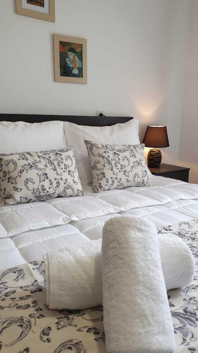 Room 4, Lovely Flat Near Port! Few Min From City Center, Crete