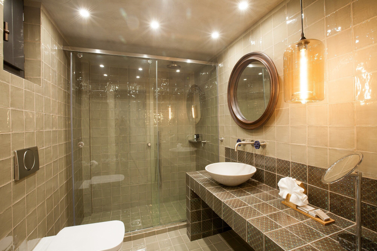 Bathroom 4, Alistos Hotel, Peloponnese