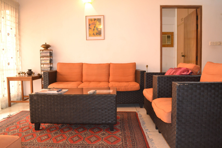 Others 5, White House Guest House, Dhaka