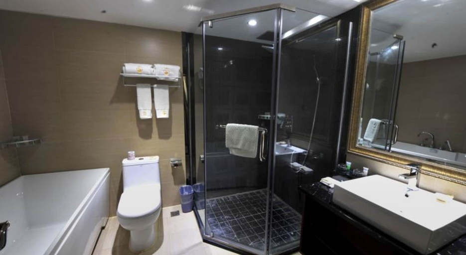 Bathroom, Panda Prince Hotel Suining Branch, Suining