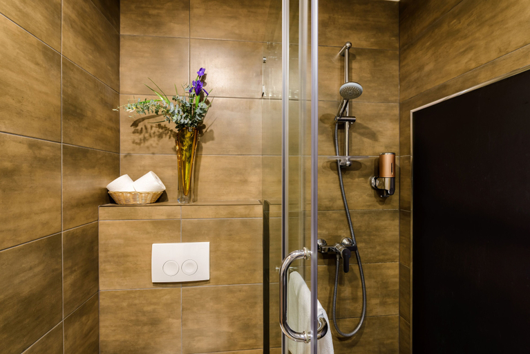 Bathroom 4, Nevsky Loft Studio, Sankt-Peterburg gorsovet