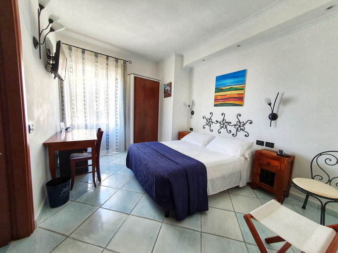 Bedroom 2, Hotel Corallo, Latina