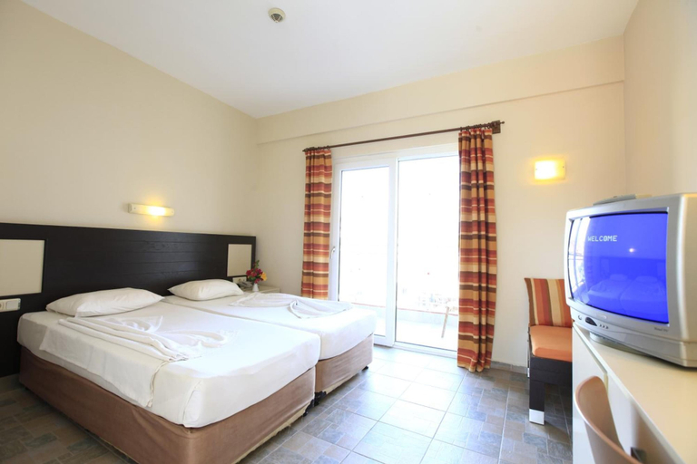 Bedroom 3, Hanay Suit Hotel, Manavgat