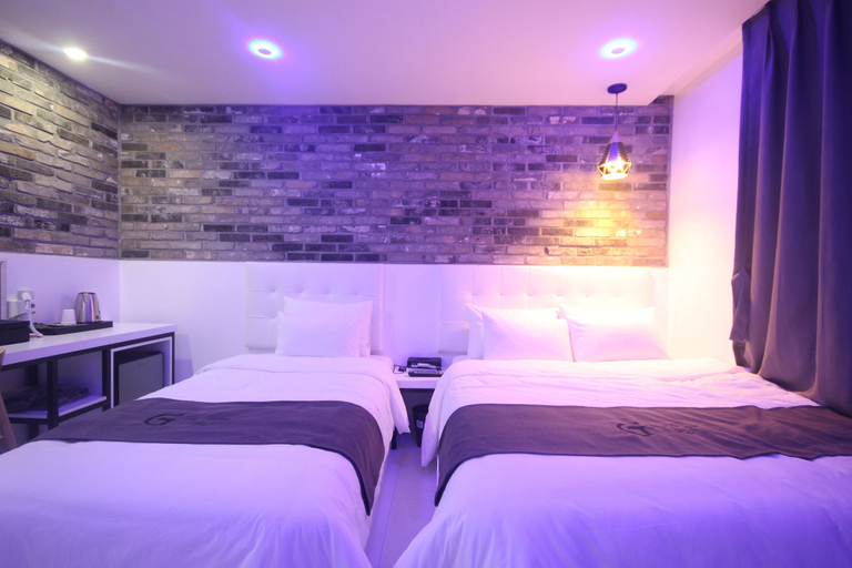 Bedroom 2, Gray Hotel, Yangsan