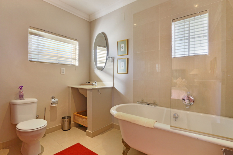 Bathroom 3, Marshden Estate, Cape Winelands