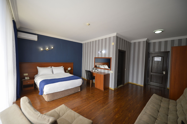 Bedroom 3, Aura Boutique Hotel, Batumi
