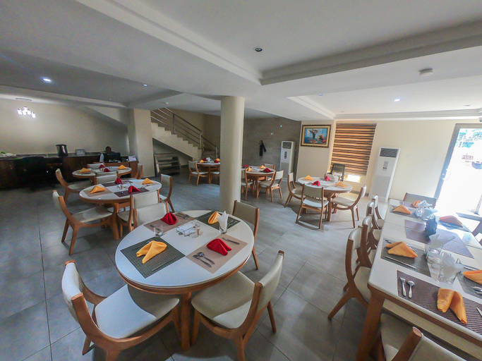 Food & Drinks 4, Maxbe Continental Hotel, Enugu North