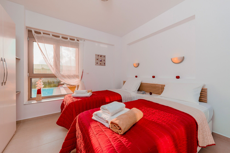 Bedroom 3, Filoxenia Villas, South Aegean