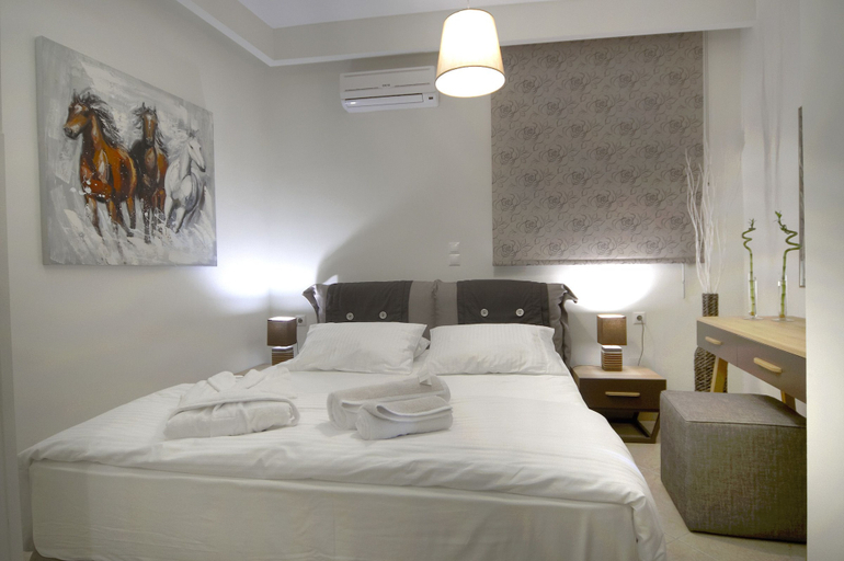 Bedroom 4, Blue Horizon Suites, Peloponnese