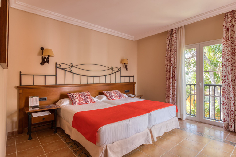 Bedroom 3, Hotel Cordial Mogán Playa, Las Palmas