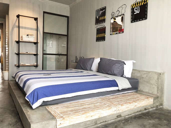 Bedroom 9