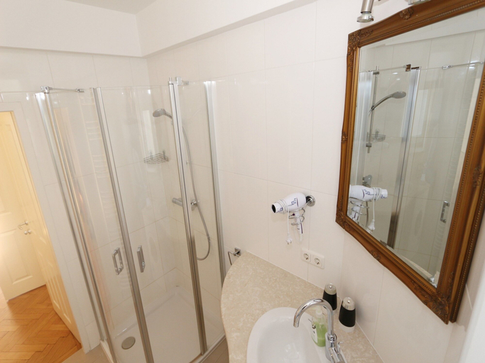 Bathroom 3, Vienna Apartment Center - Zentrum I, Wien