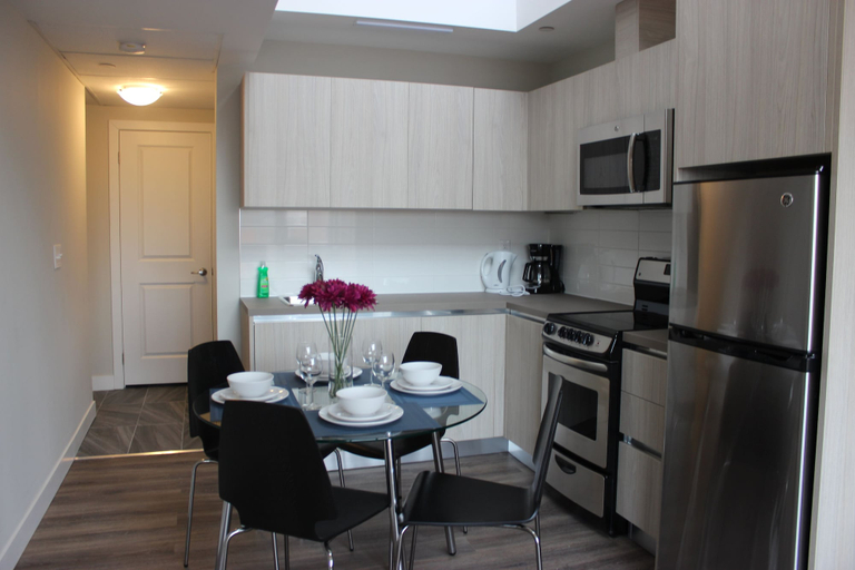 Others 4, Atlas Suites College St Furnished Apts, Toronto