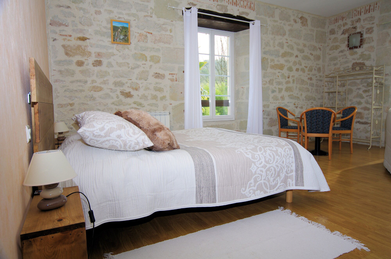 Bedroom 4, Le domaine de l'Escadasse, Lot