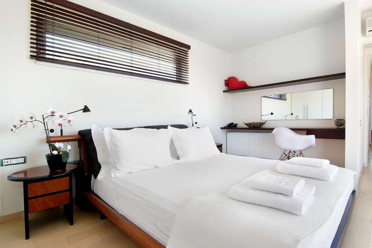 Bedroom 4, Villa Take Off, Attica