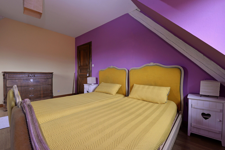 Bedroom 2, S'harzala Jaune, Haut-Rhin