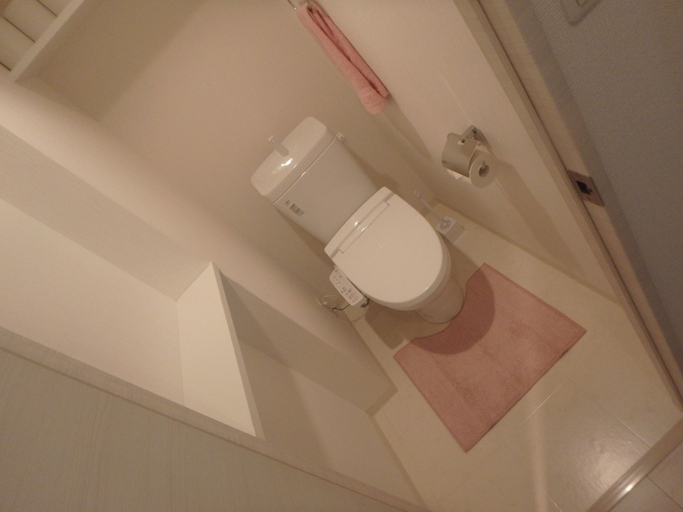 Bathroom 3, YADO at Shinsaibashi Namba ExMin, Osaka