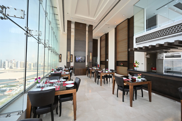 Food & Drinks 5, Harbour Suites Hotel from Holiday Gulf Hotel, Manama