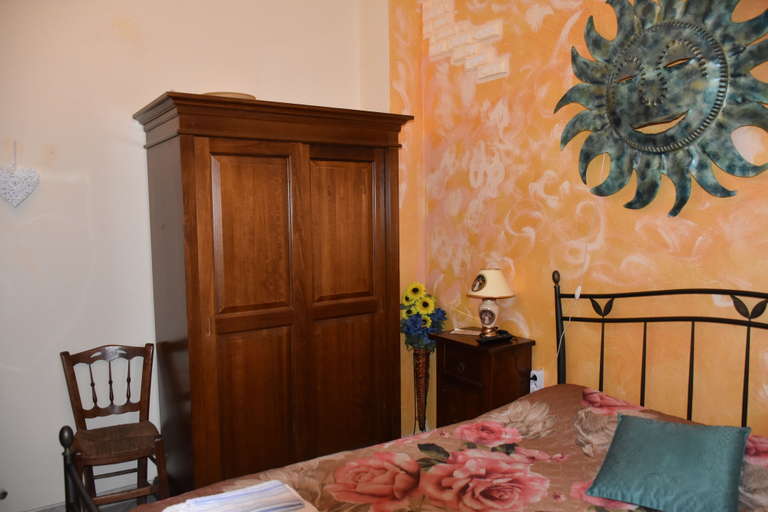 Bedroom 4, Il Girasole, Cagliari