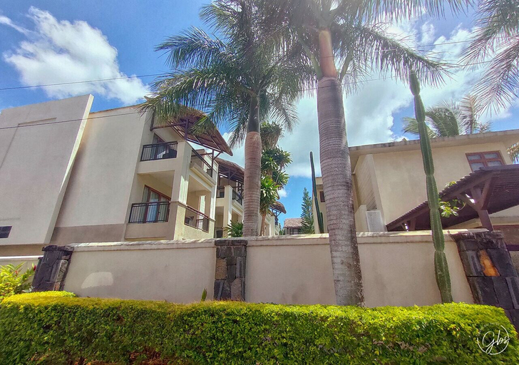Exterior & Views 2, Grand Bay Suites