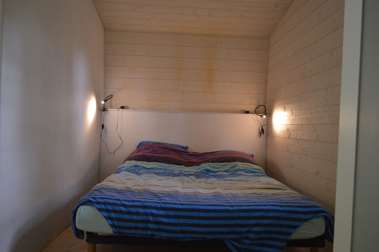 Bedroom 3, Camping Le Petit Lion - Lodges Bois, Dordogne