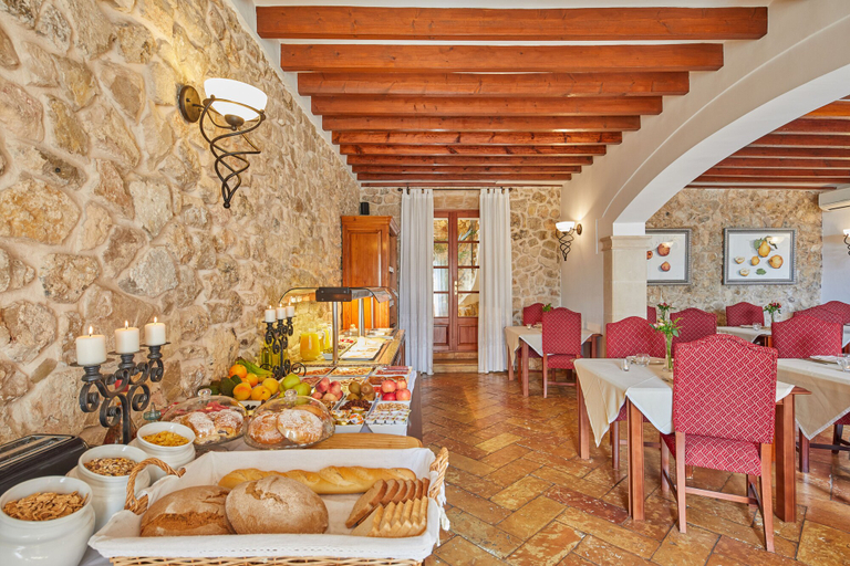 Food & Drinks 5, Cas Comte Suites & Spa - Adults Only, Baleares