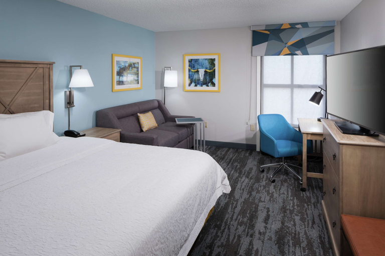 Bedroom 3, Hampton Inn Austin-Round Rock, Williamson