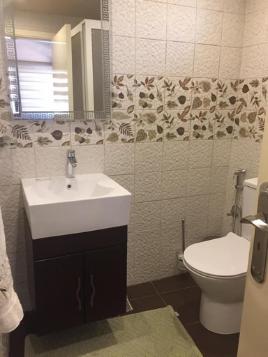 Bathroom 4, Elite Residence, Koura