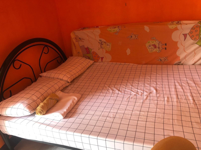 Bedroom 25